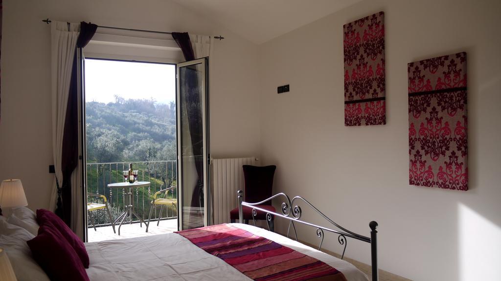 Villa Leonardo Apartments Bucchianico Zimmer foto